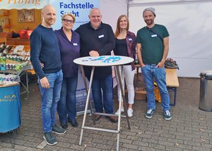 Das Team der Fachstelle (v.l.n.r): Jan Heitsch, Sandra Freese, Oliver Beyer (Einrichtungleiter), Johanna Kaiser, Sebastian Ihne